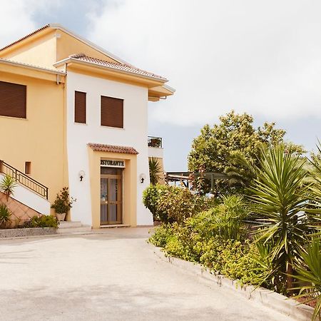 Hotel Bellavista Maierà Exteriör bild