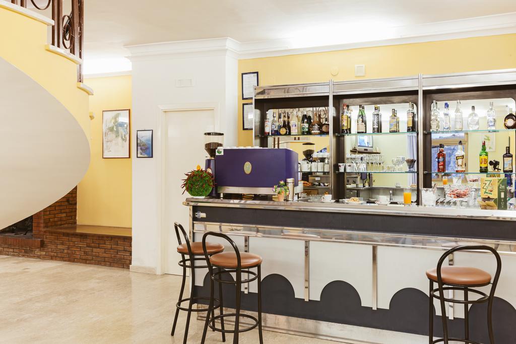 Hotel Bellavista Maierà Exteriör bild